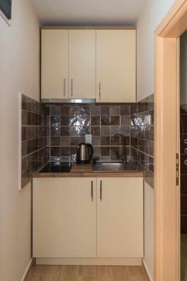Apartmani Tref Petrovac Ngoại thất bức ảnh