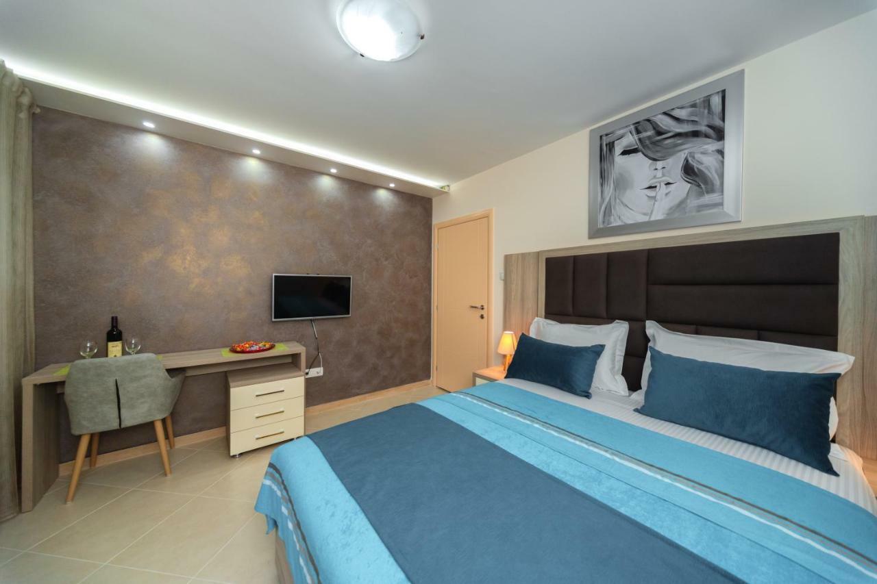 Apartmani Tref Petrovac Ngoại thất bức ảnh